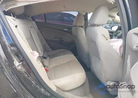 2017 Chevrolet Cruze Lt Auto z USA, uszkodzony, nr VIN 1G1BE5SM8H7243977